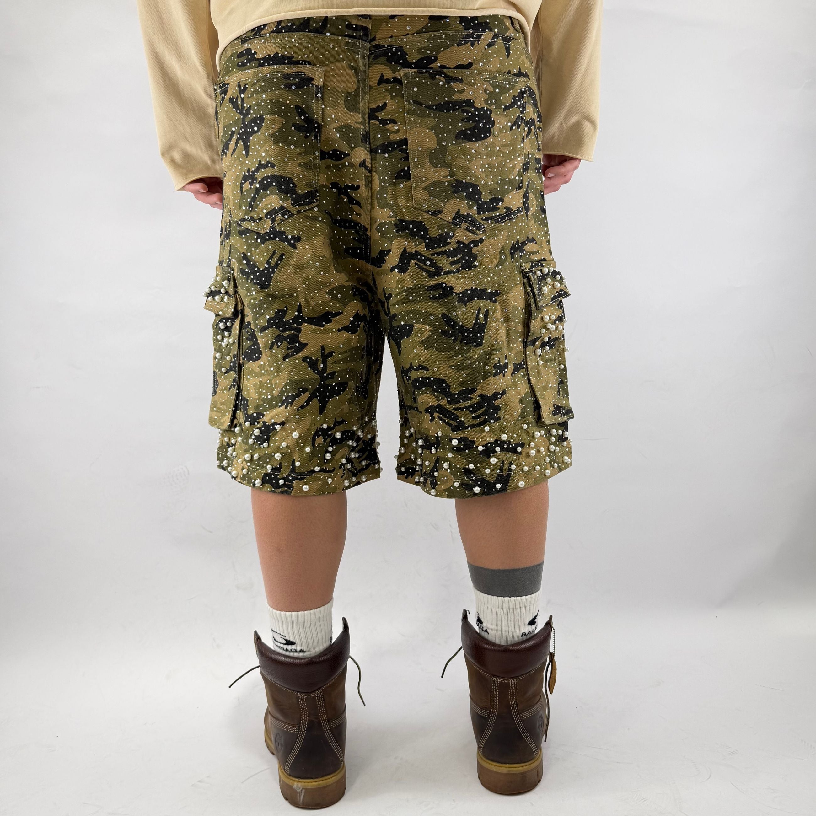 Short Military Pearl