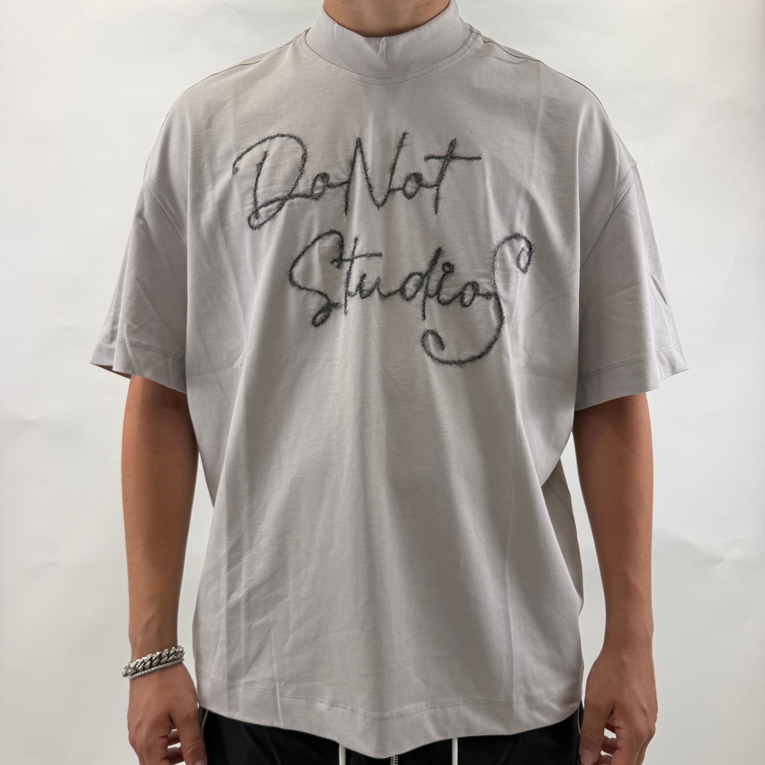 Tee Donot Studios Ghiaccio