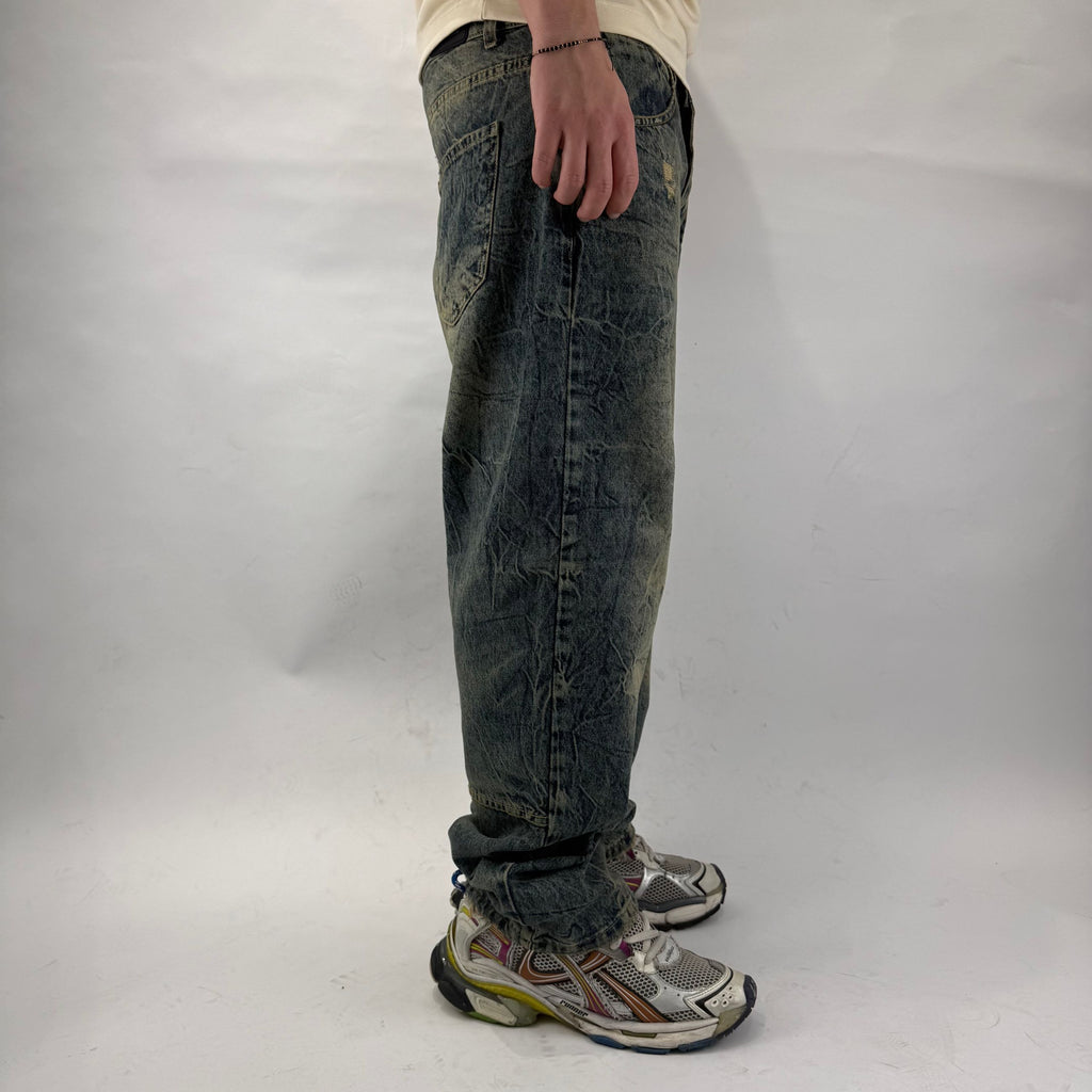 Baggy Sandblasted Denim