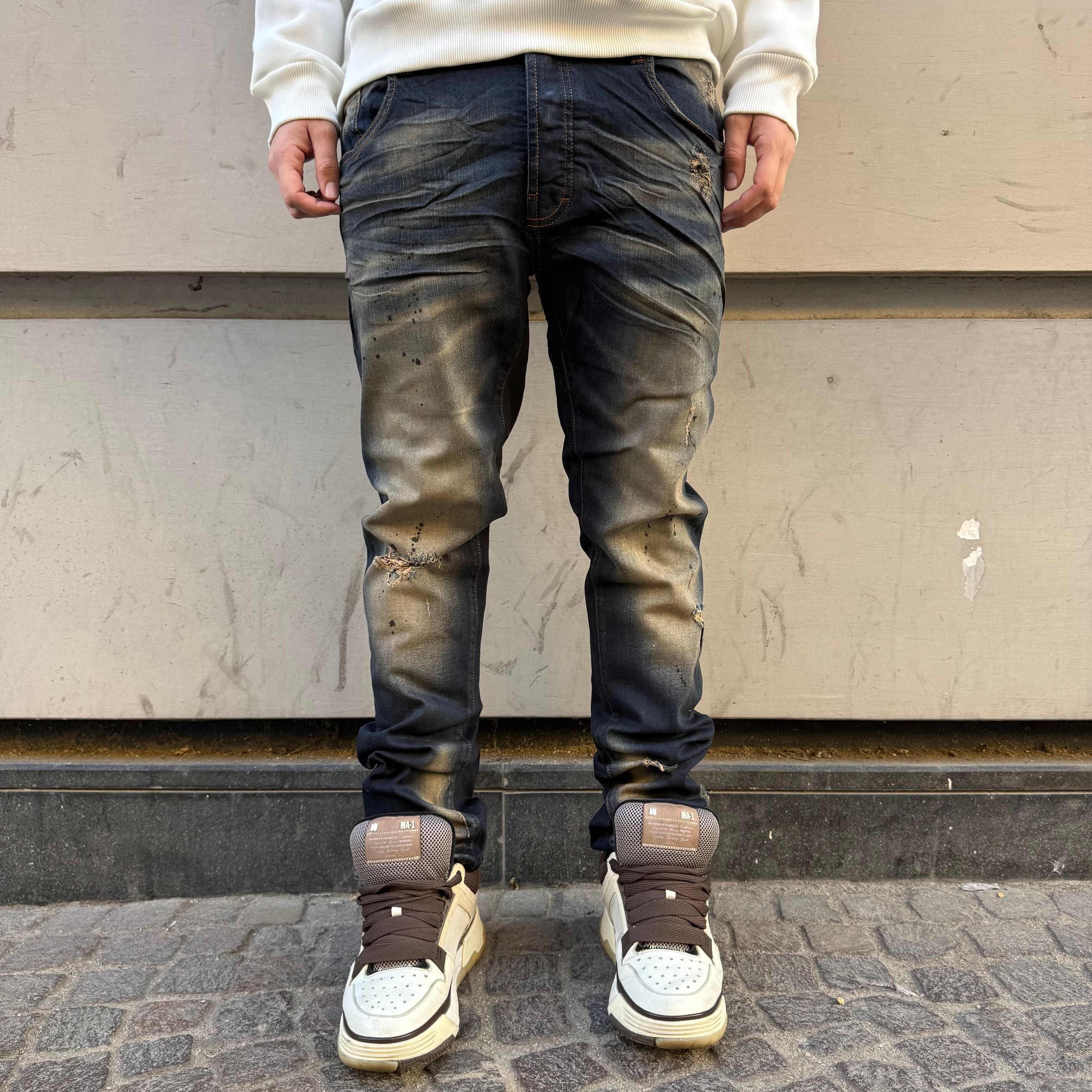 Skinny Sandblasted Jeans