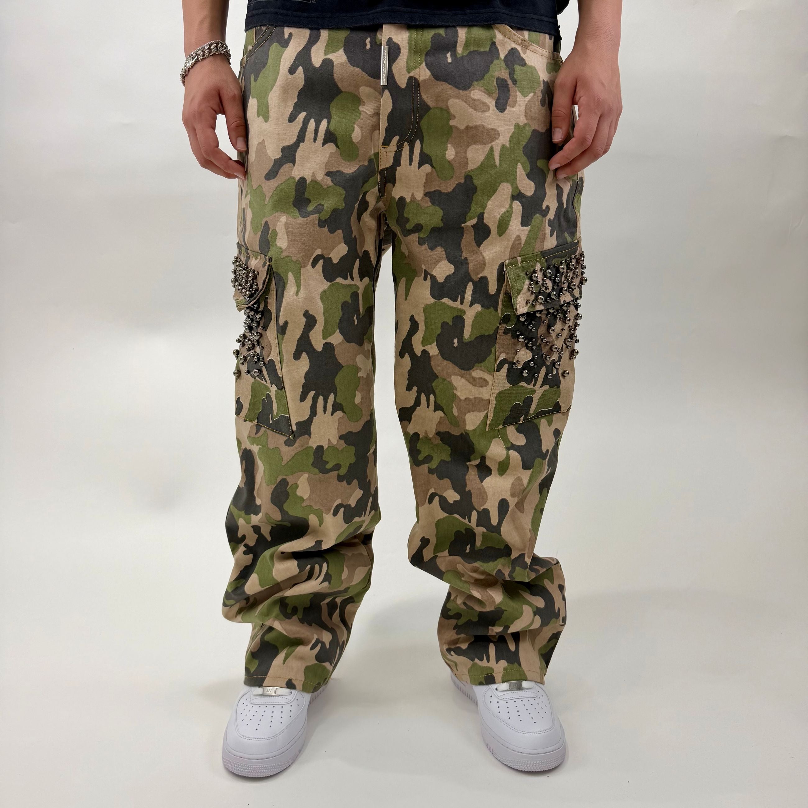 Baggy Pearl Military