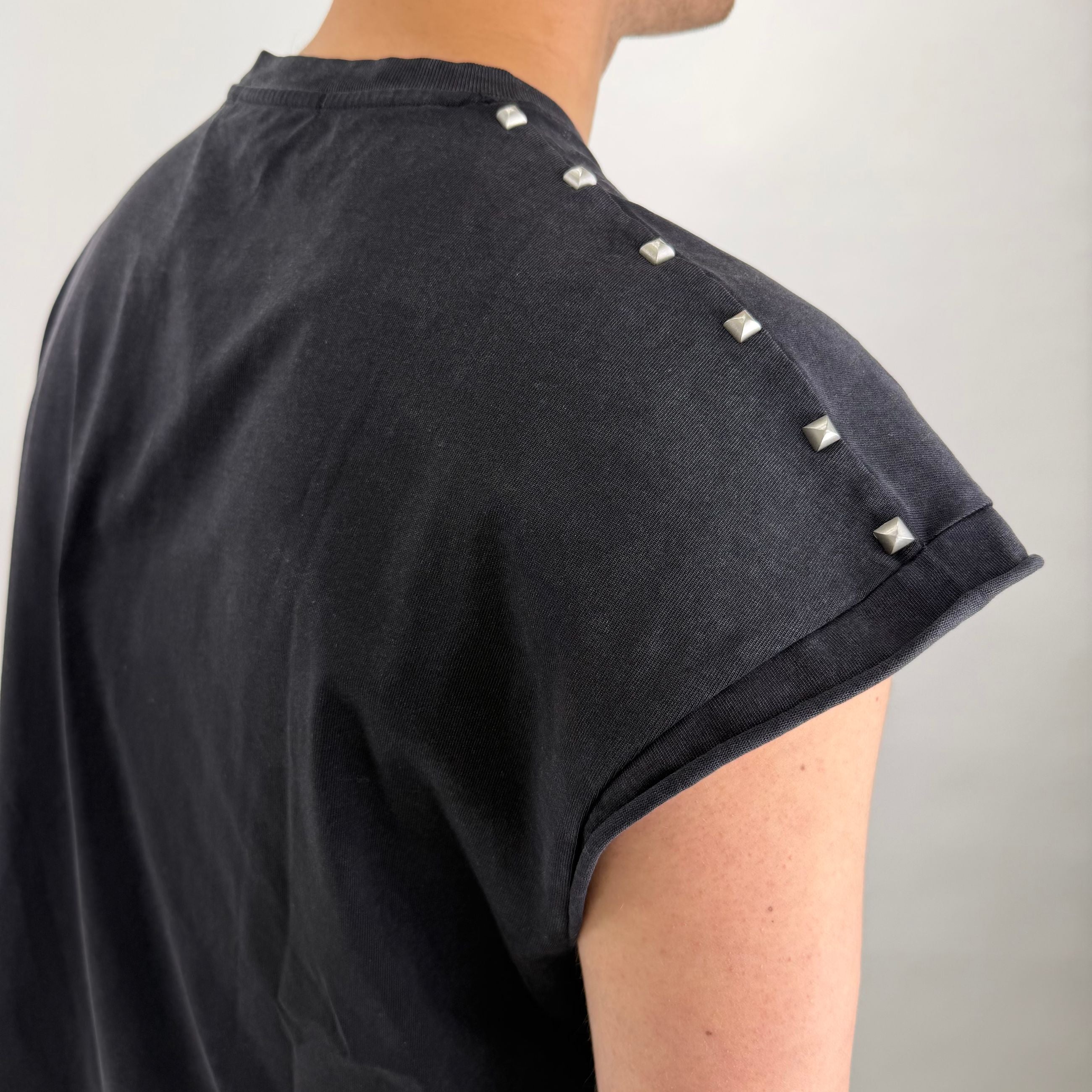 Tee Studded Metal Nero