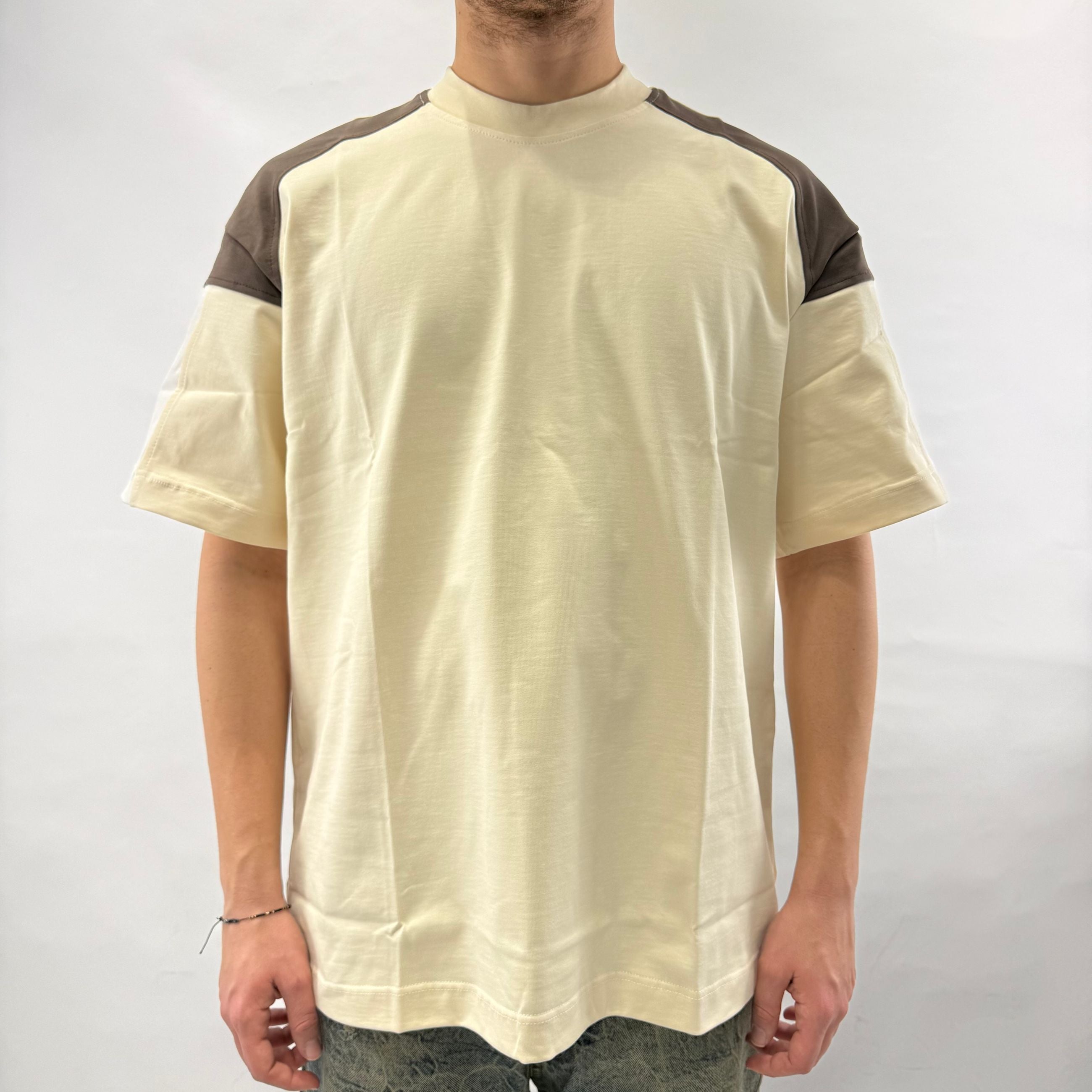 Tee Beige